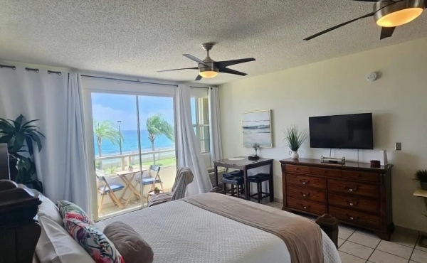Studio-Apartment Pelican Reef - Where elegance meets tranquility.